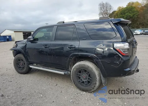 2020 Toyota 4Runner Sr5/Sr5 Premium из США, поврежденный, VIN JTEBU5JR1L5764403